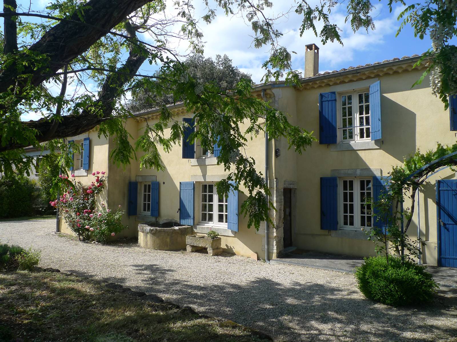 Mas restauré à vendre Vaucluse, Enclave des Papes à 1km du village- VENDU